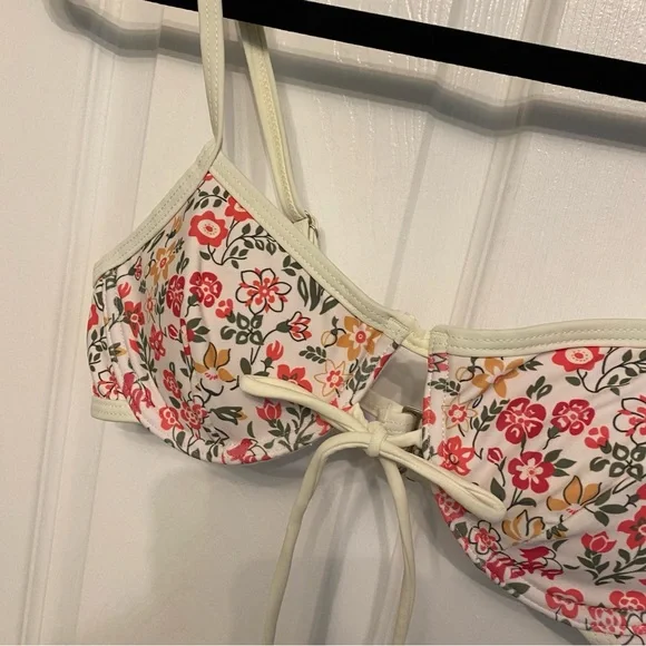 NWT Cider Underwire Floral Cheeky Fully Lined Bikini Swimsuit Small - Picture 3 of 15